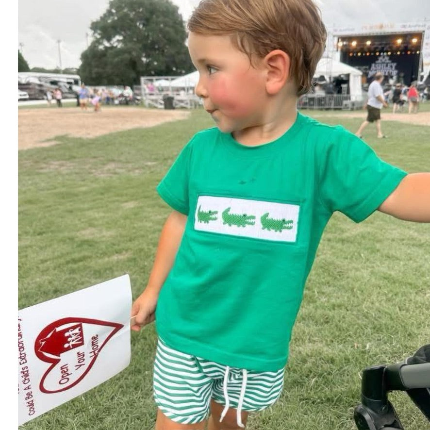 A Flock of Cros Boys Shorts Set